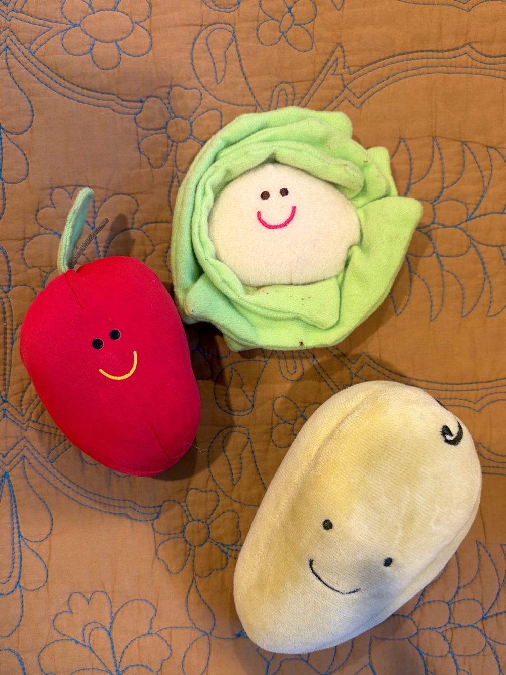 Soft Plush Fruit Toy Rattle Set - Red Apple, Green Lettuce, Yellow Pepper